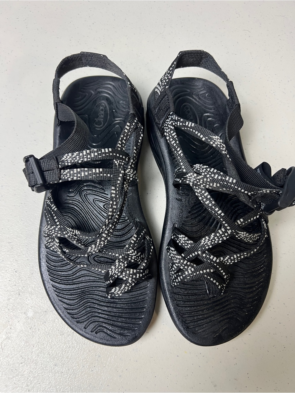 Chaco Women’s Size 7 Black Dash Sandals